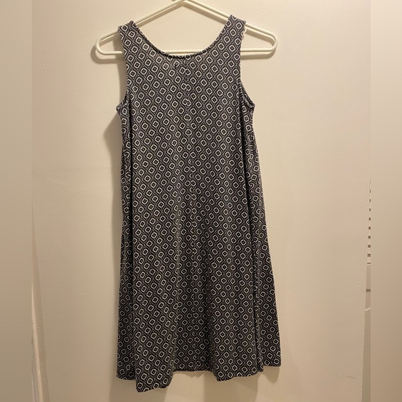 Black and white pattern dress - Picture 2 of 3